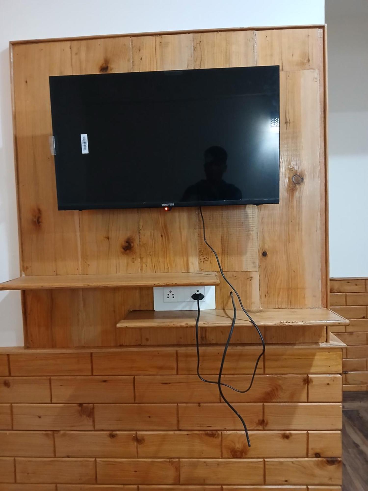 Shangri-La Rooms & Restaurant Kasol Luaran gambar