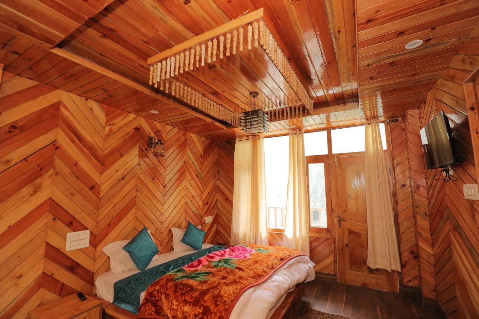 Shangri-La Rooms & Restaurant Kasol Luaran gambar